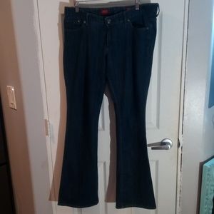 Stella boot leg jeans by Express (12)